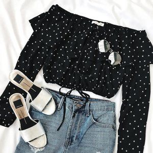 Black Star Print Off-the-Shoulder Crop Top